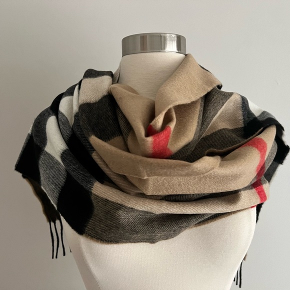 Burberry Cashmere Chack Scarf - Picture 1 of 16